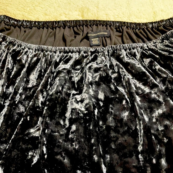 Ladies crushed velour top - Picture 1 of 5